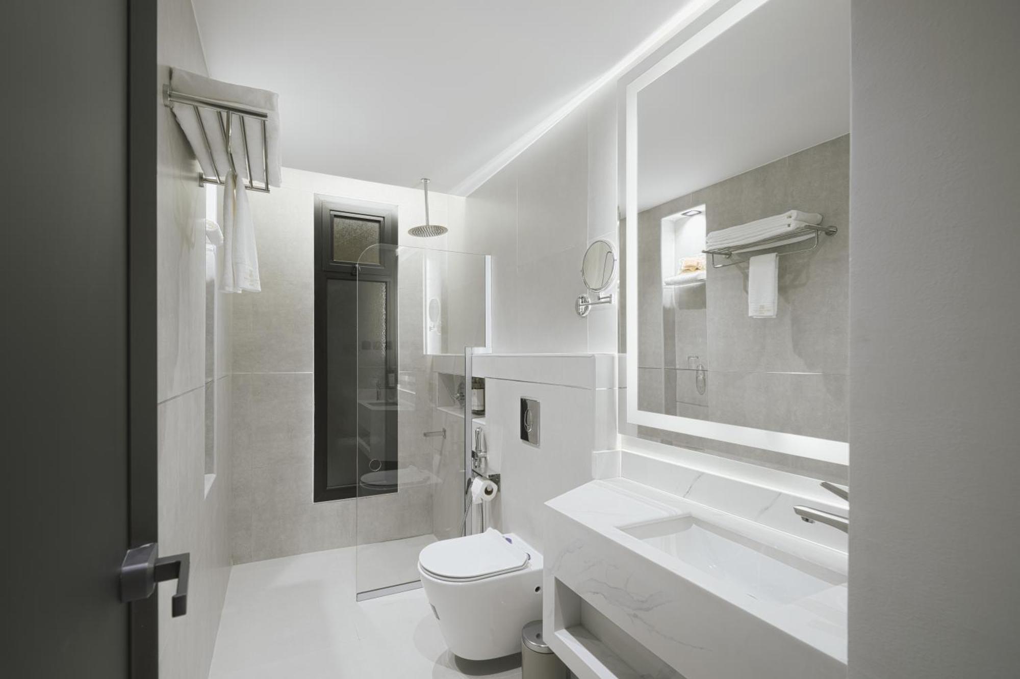 Modrest 4* Riyadh