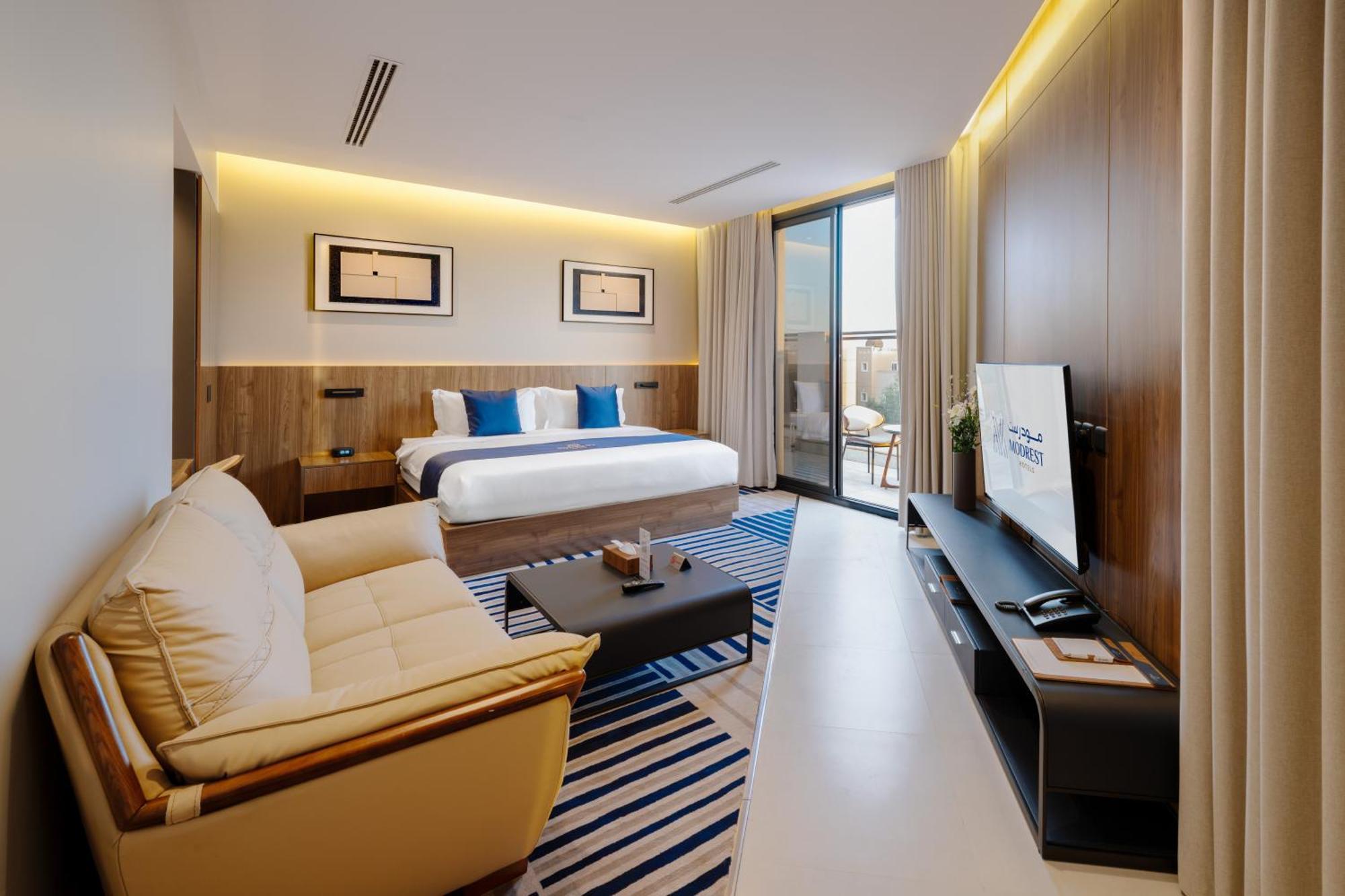 Modrest Riyadh